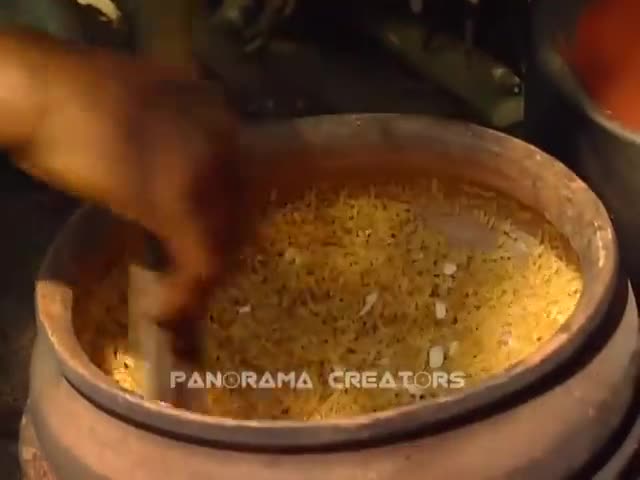 ⁣গ্রামগঞ্জে মুড়ি ভাজা HOW TO MAKE MURI TRADITIONAL FOOD OF BANGLADESH