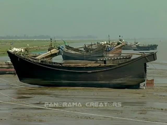 KUTUBDIA ISLAND IN COX'S BAZAR TOURIST SPOT OF BANGLADESH সাগরঘেঁষা কুতুবদিয়া দ্বীপ