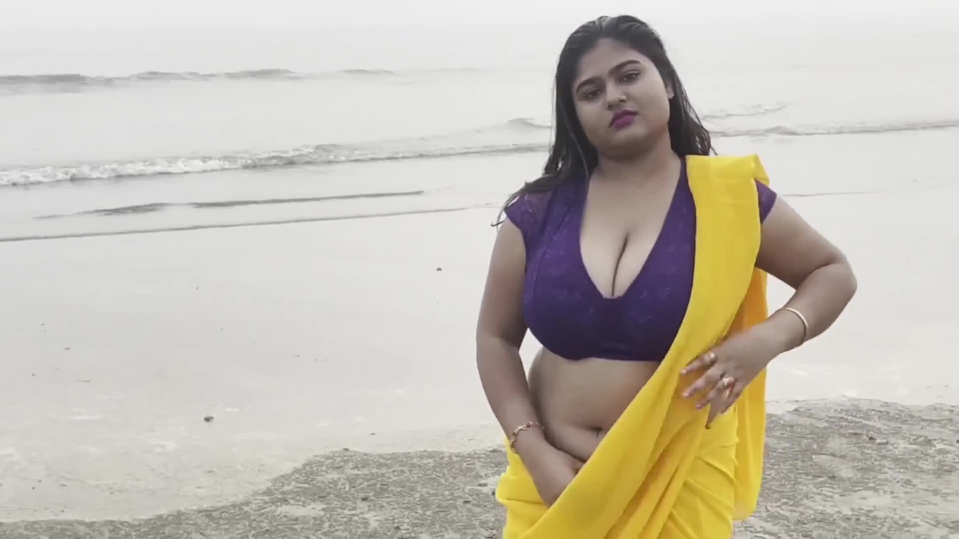 Megha Das Ghosh saree   Saree in the beach   Mandarmani saree shoot